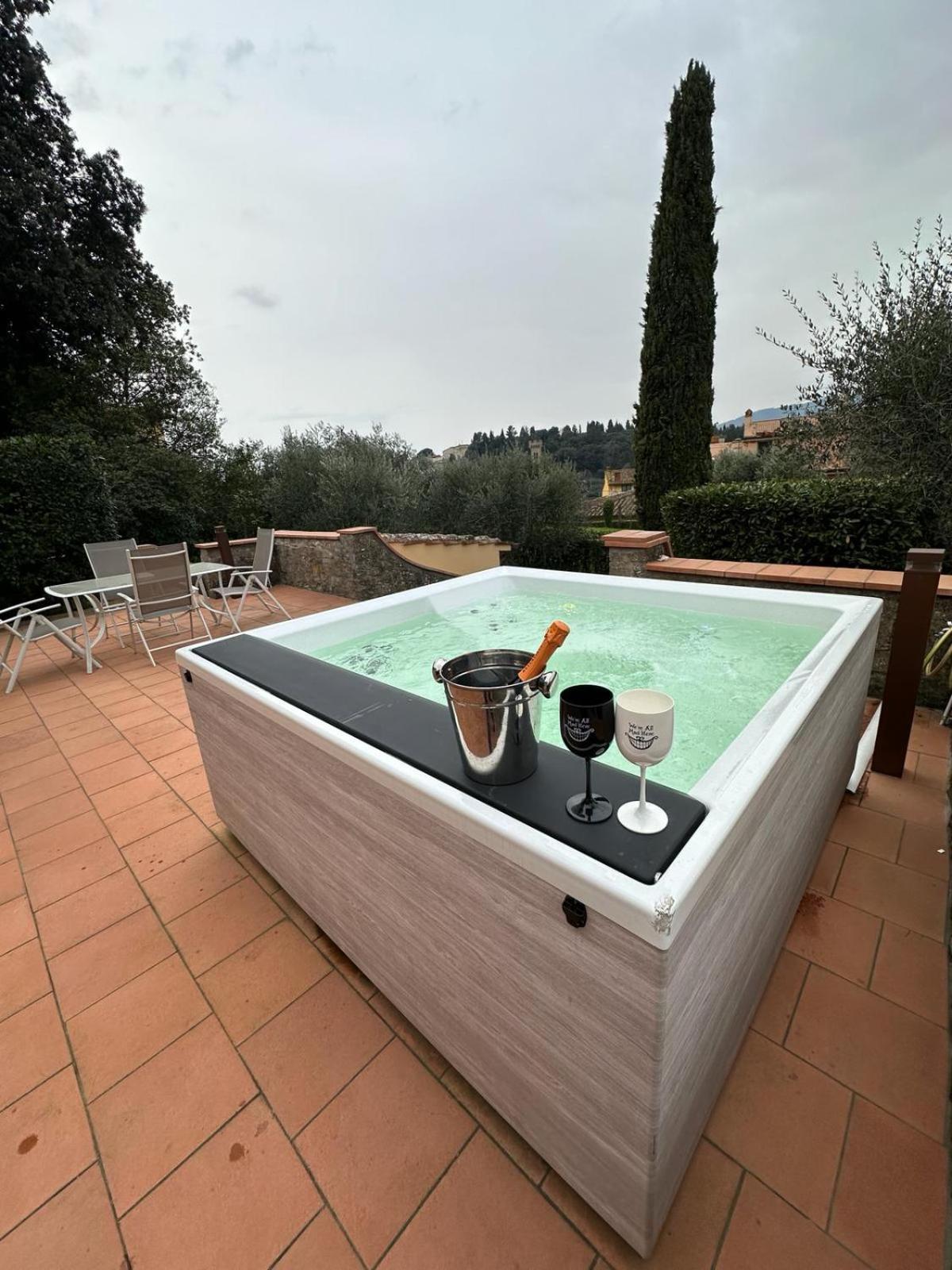 Yid Cozy House In Fiesole With Jacuzzi Apartment Luaran gambar